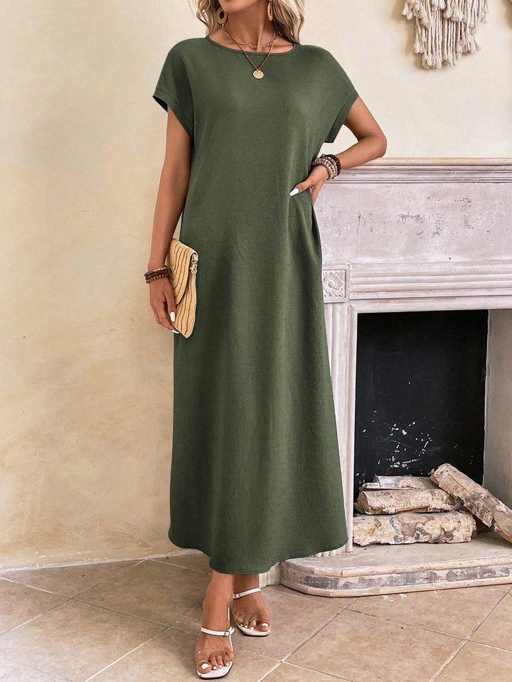 Stella | Midi Summer Dress with Round Neck and Side Slit