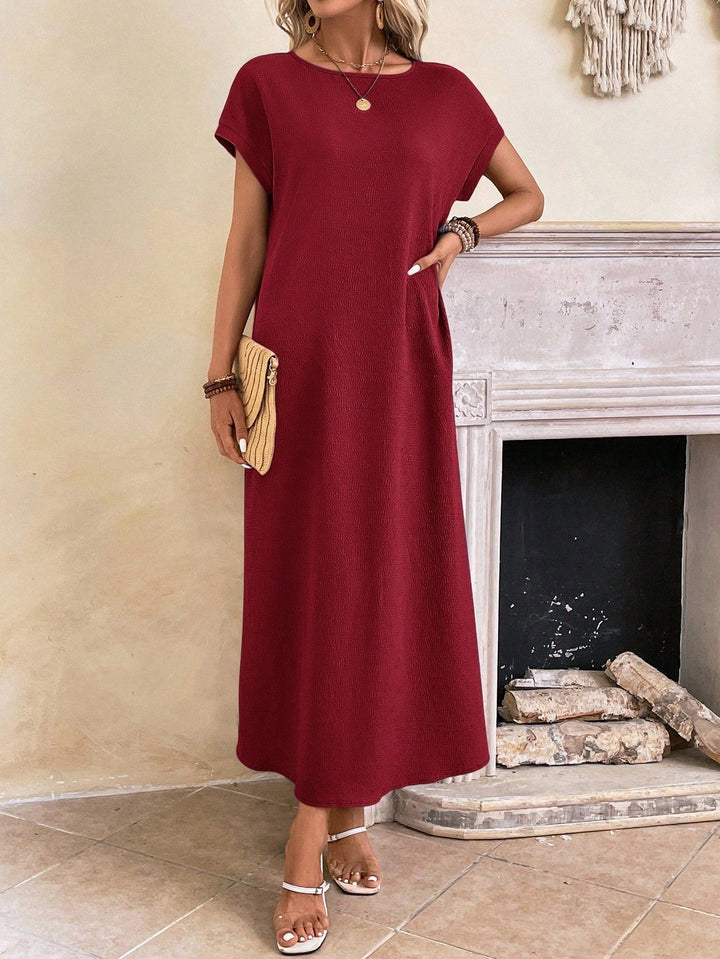 Stella | Midi Summer Dress with Round Neck and Side Slit