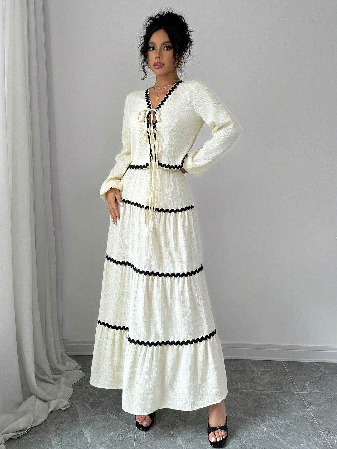 Natalie | Two-Piece Set with V-Neck Top and Maxi Tiered Skirt