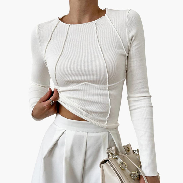 Zoe | Cropped Top with Round Neckline and Long Sleeves