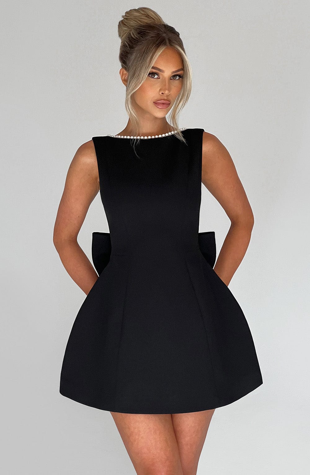 Rita | Mini Wedding Guest Dress with Boat Neck and Bow Back