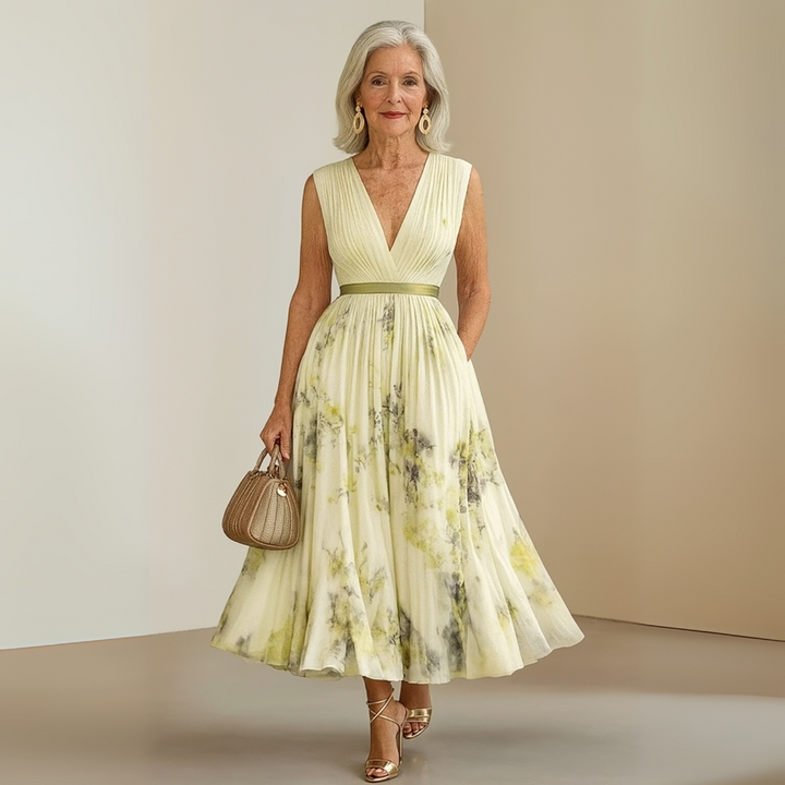 Nora | Maxi Wedding Guest Dress with Floral Print and Pleated Skirt