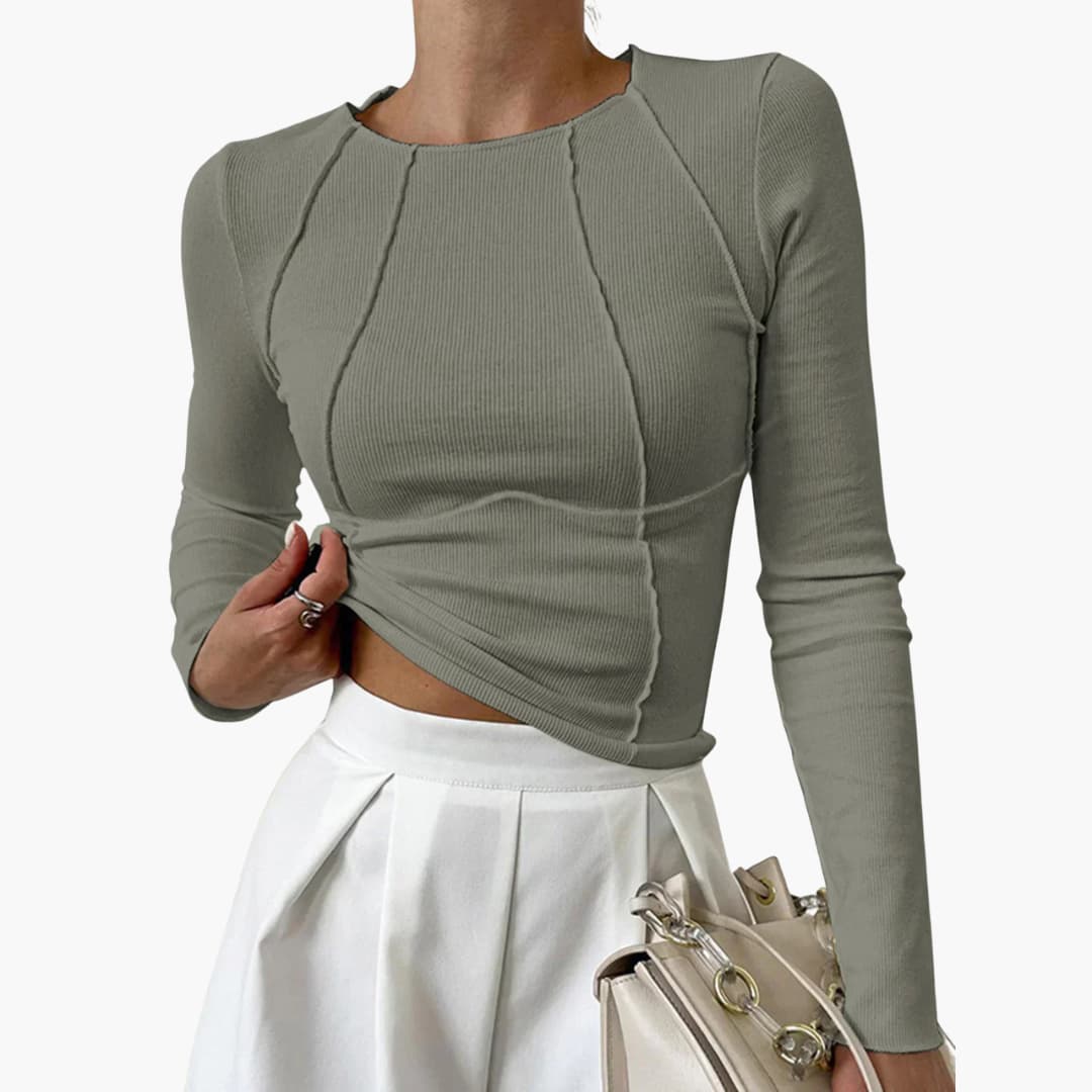 Zoe | Cropped Top with Round Neckline and Long Sleeves