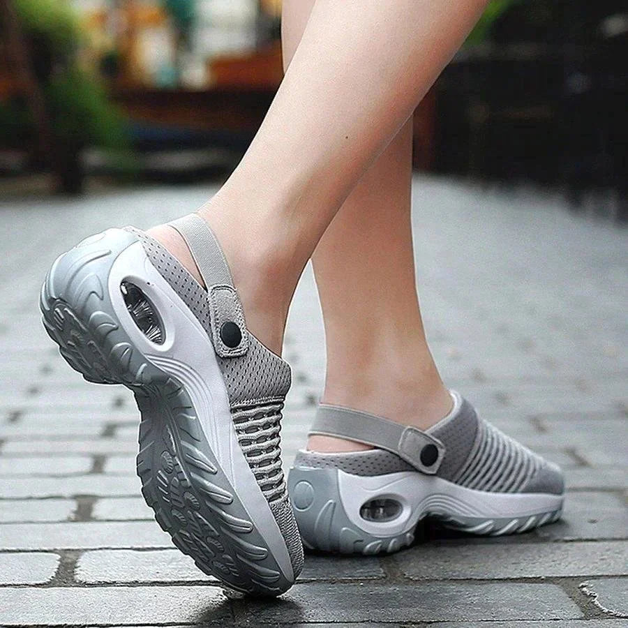 Women&