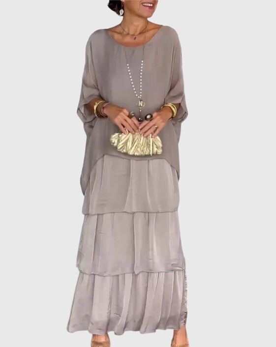 Susan | Two-Piece Set with Round Neck Top and Maxi Tiered Skirt