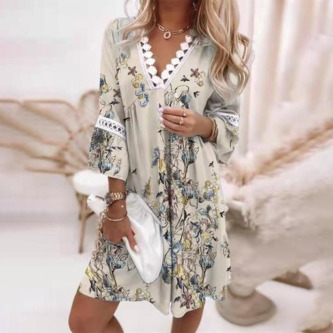 Leah | Mini Summer Dress with Boho Print and V-Neck