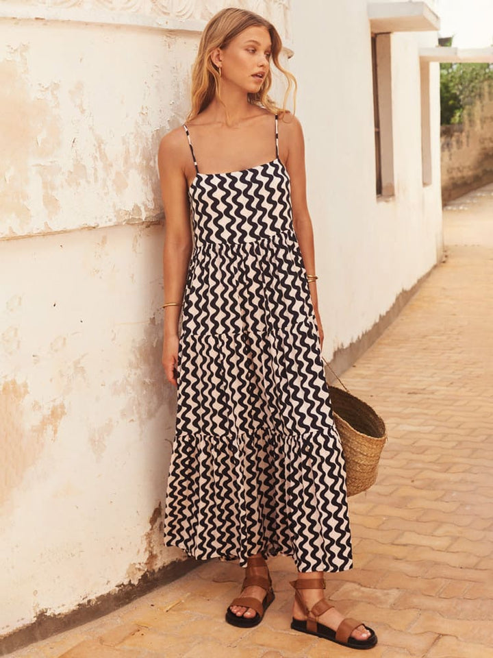 Diana | Maxi Summer Dress with Geometric Print and Spaghetti Straps