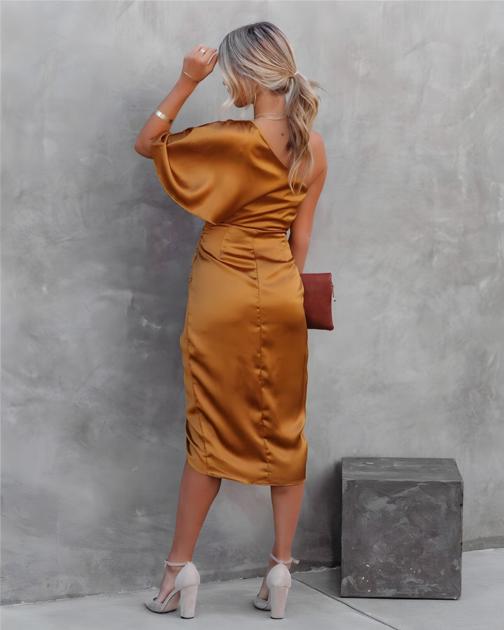 Layla | Midi Cocktail Dress with One Shoulder and Ruched Bodice
