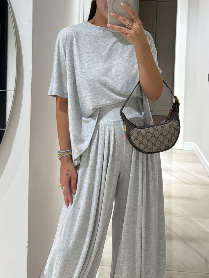 Cass | Loungewear Set with Wide Leg Trousers and Oversized Top