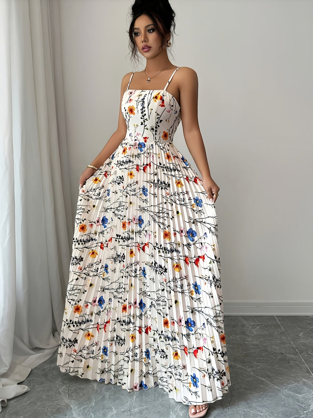 Iris | Maxi Wedding Guest Dress with Floral Print and Square Neck
