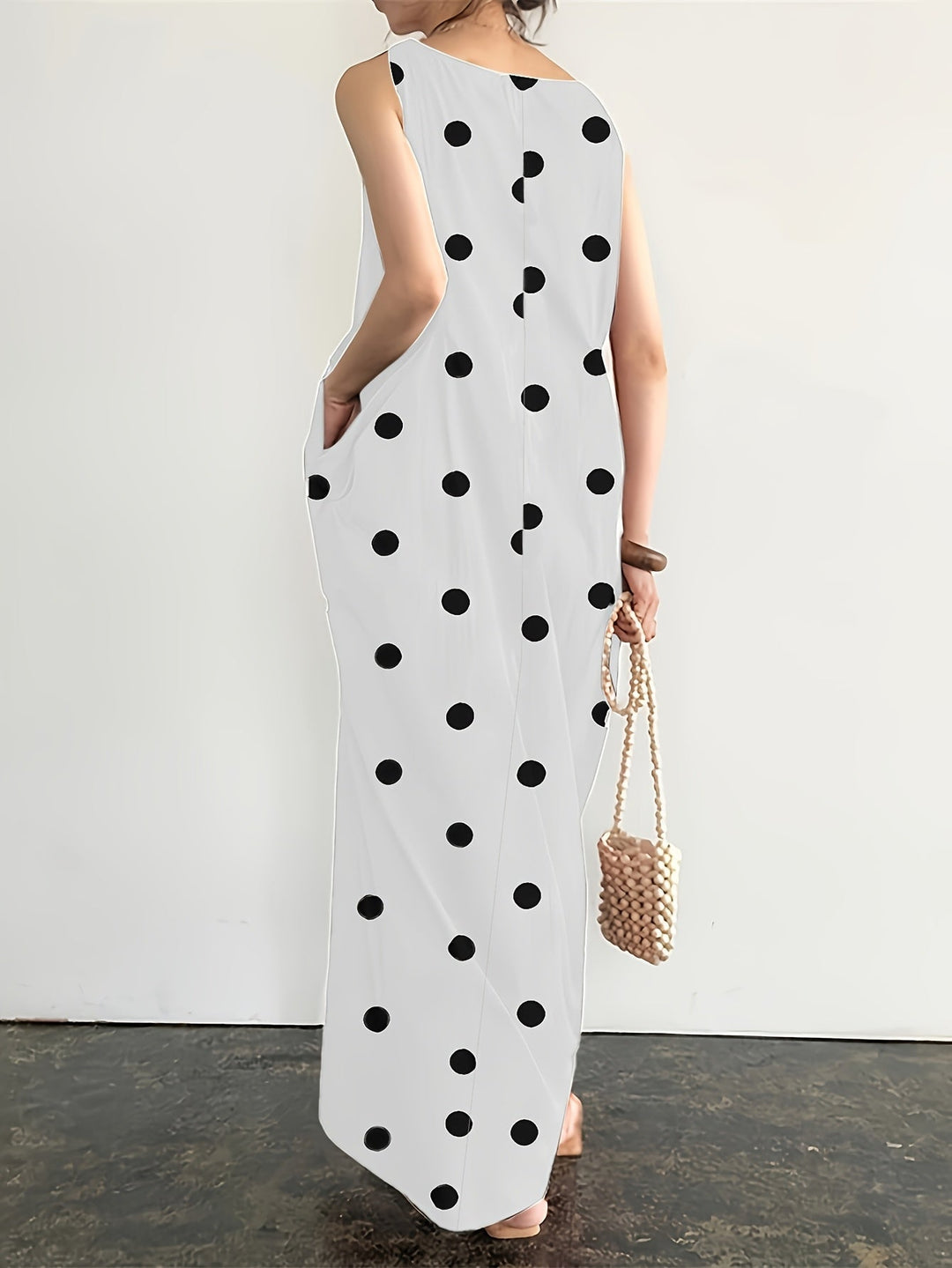 Harriet | Maxi Polka Dot Dress with Sleeveless Cut and Front Pockets