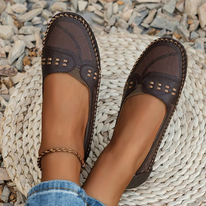 Paulette | Orthopedic Flat Shoes with Embroidered Detail