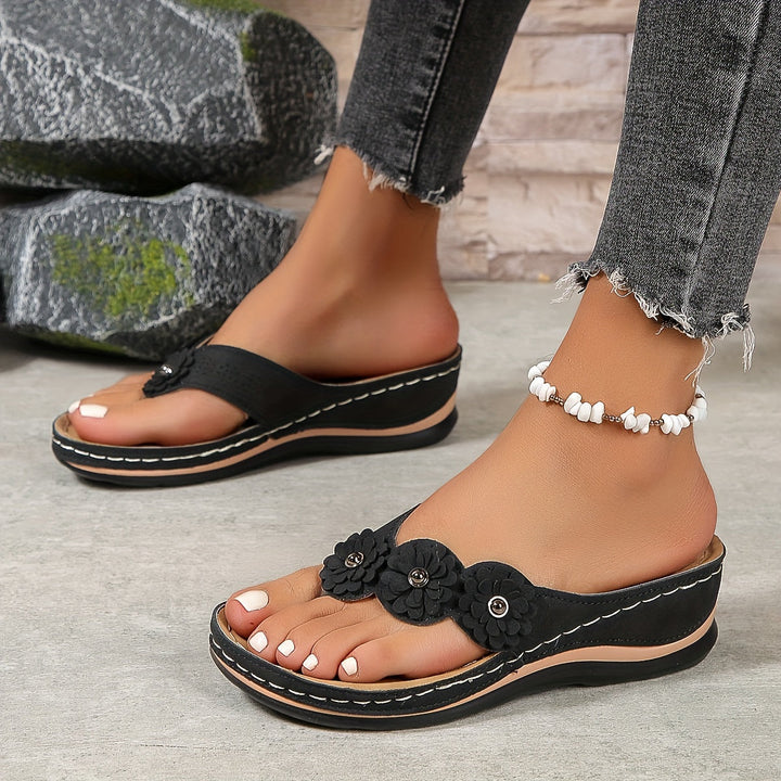 Pippa | Orthopedic Flip Flops with Floral Detail