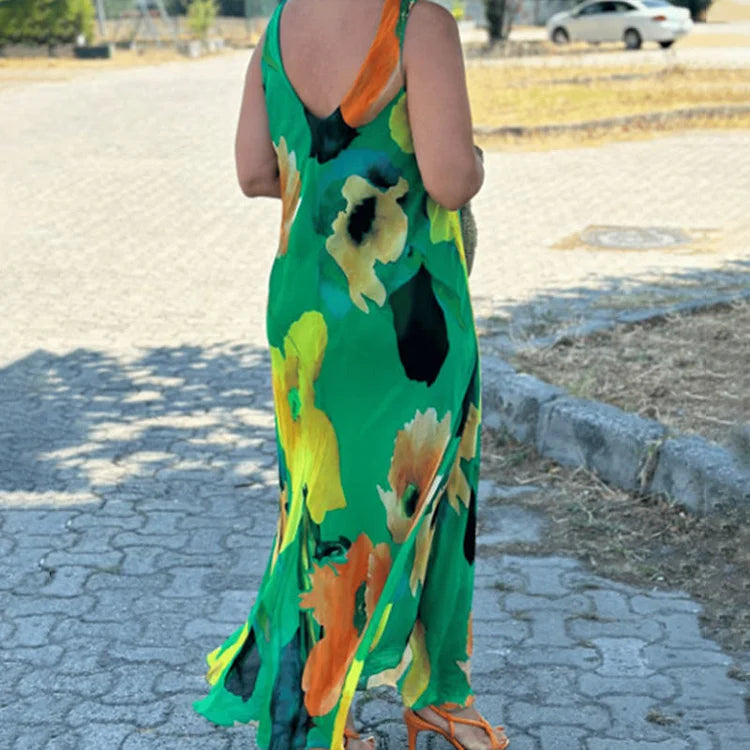 Clara | Maxi Summer Dress with Floral Print and Spaghetti Straps