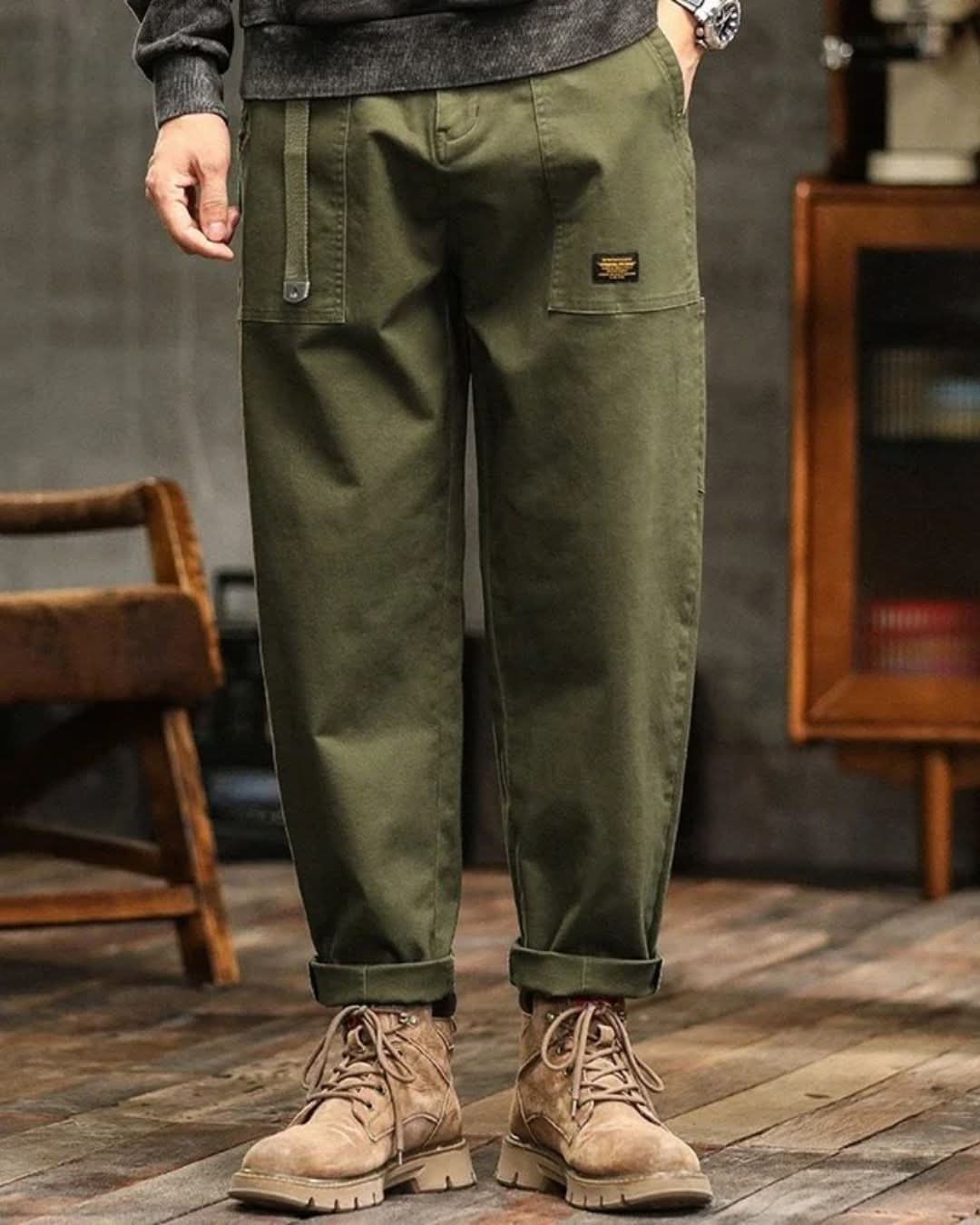 Men's Vintage Cargo Pants | Relaxed Fit with Utility Pockets Hero
