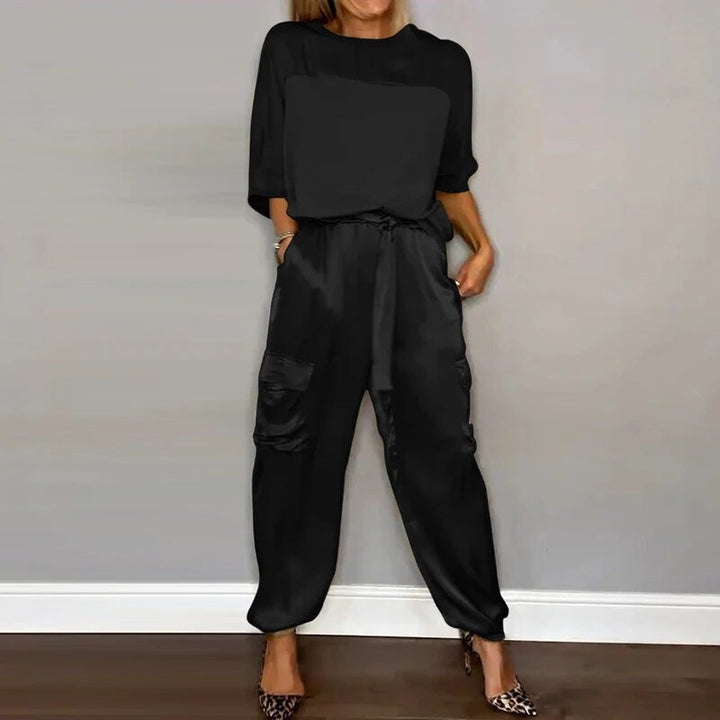 Sola | Two-Piece Set with Cargo Trousers and Boxy Top