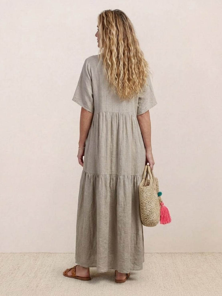 Naomi | Maxi Summer Dress with V-Neck and Tiered Skirt