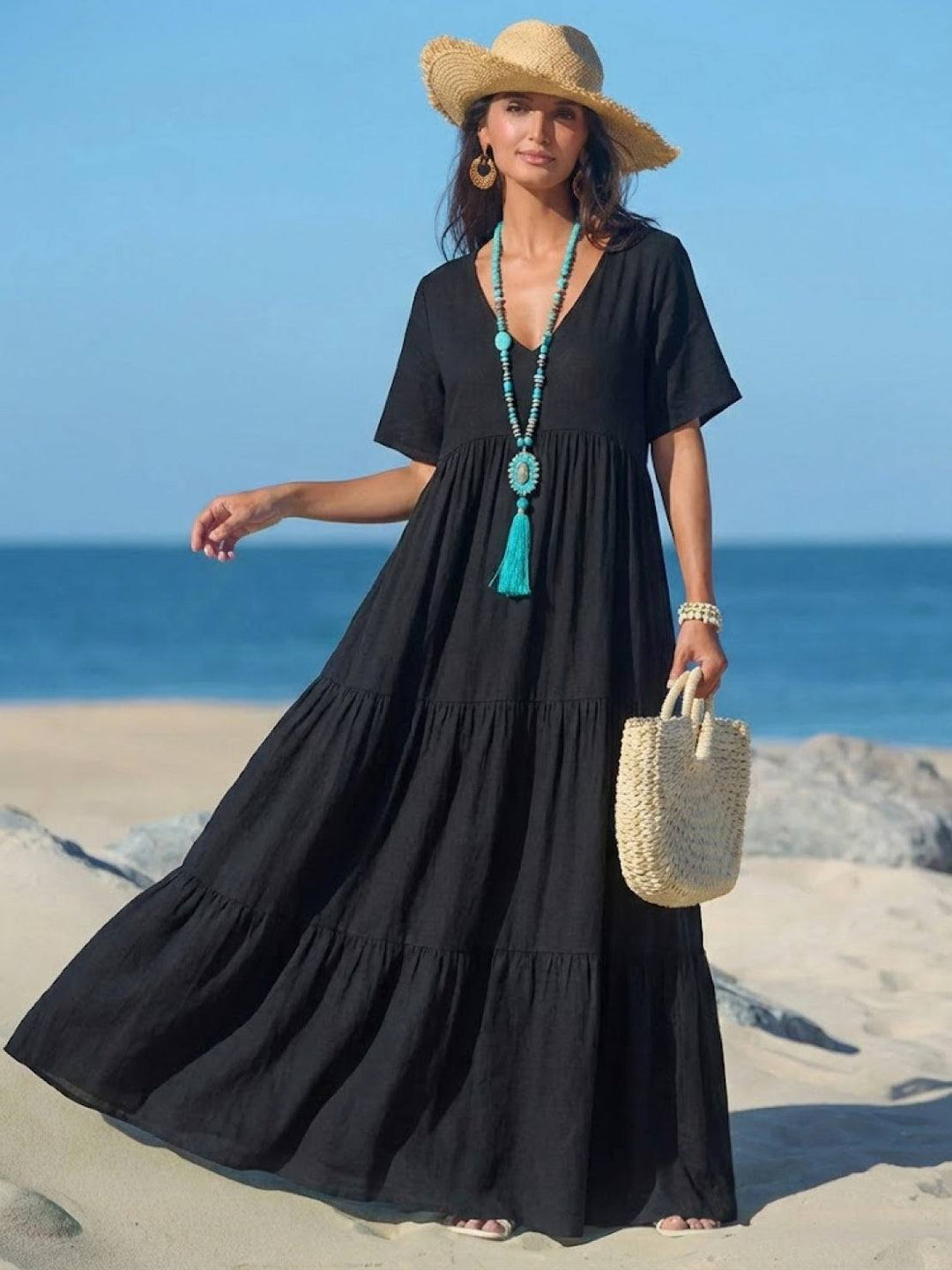 Naomi | Maxi Summer Dress with V-Neck and Tiered Skirt
