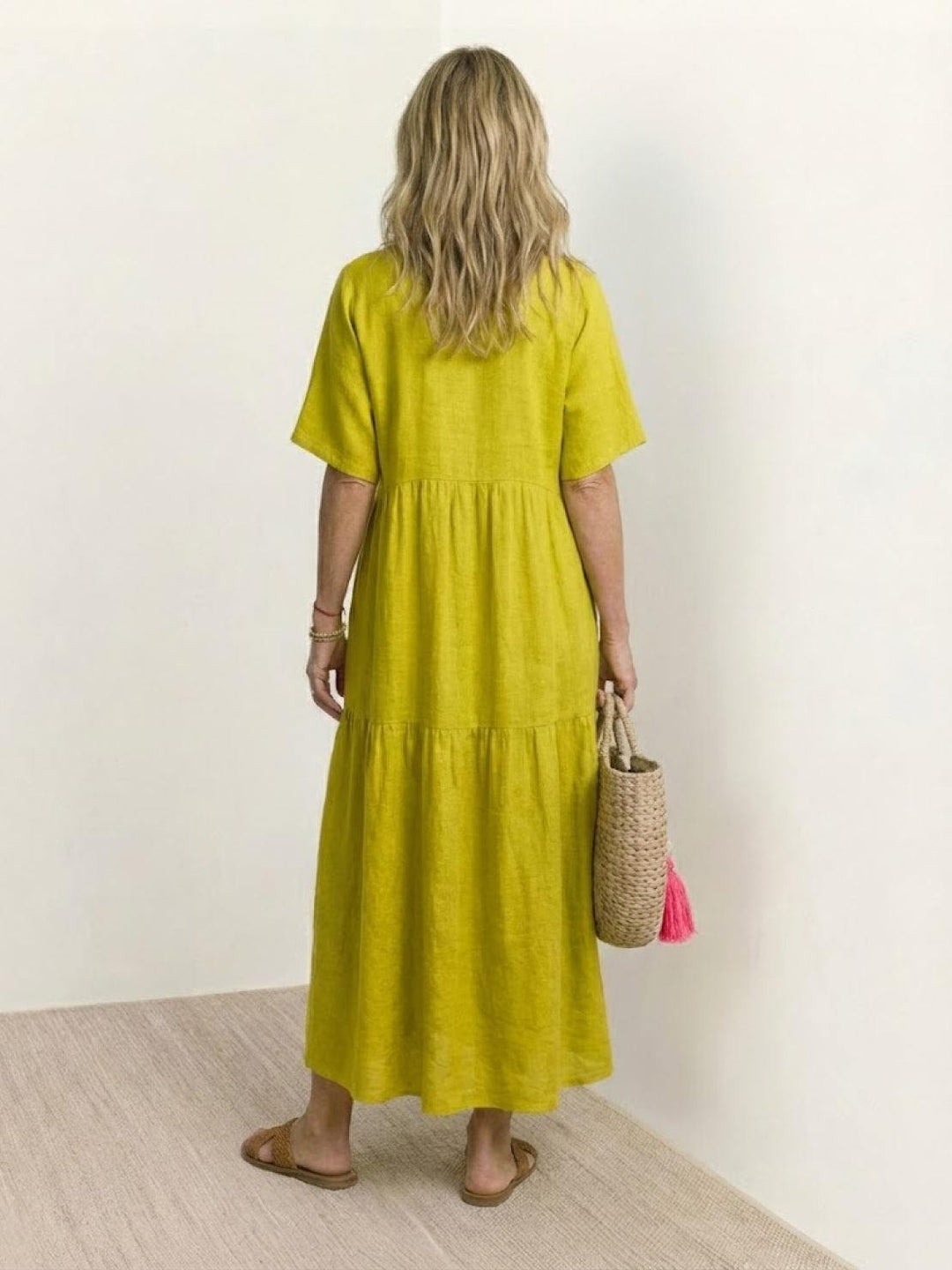 Naomi | Maxi Summer Dress with V-Neck and Tiered Skirt