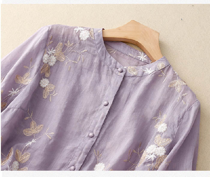 Mei | Embroidered Blouse with Mandarin Collar and Button Front